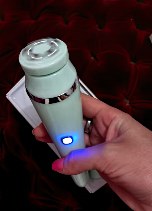 A Deep Dive into the Ultimate Facial Cleaning Massager